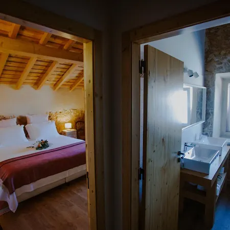 Aba Da Serra - Farm stay Abrigada